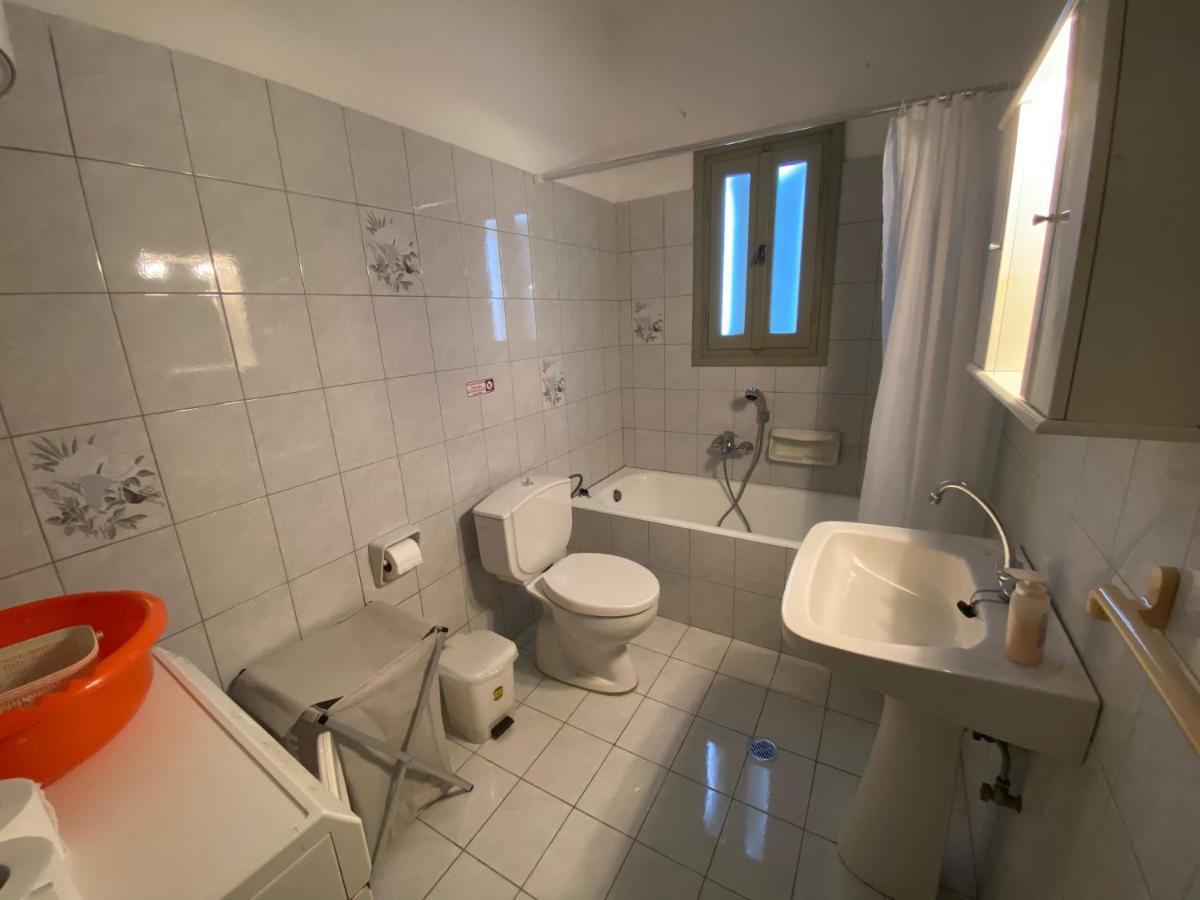 Amnia Apartment Agios Romanos Exterior photo